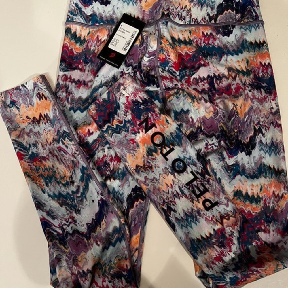 Peloton Leggings - NWT - Multicolored (size medium)‎